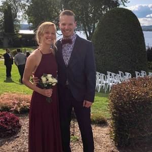 Meet your Posher, Annie-pier